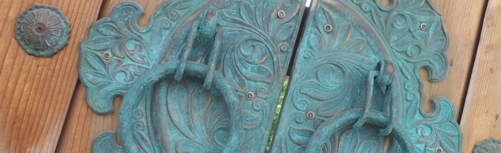 �������